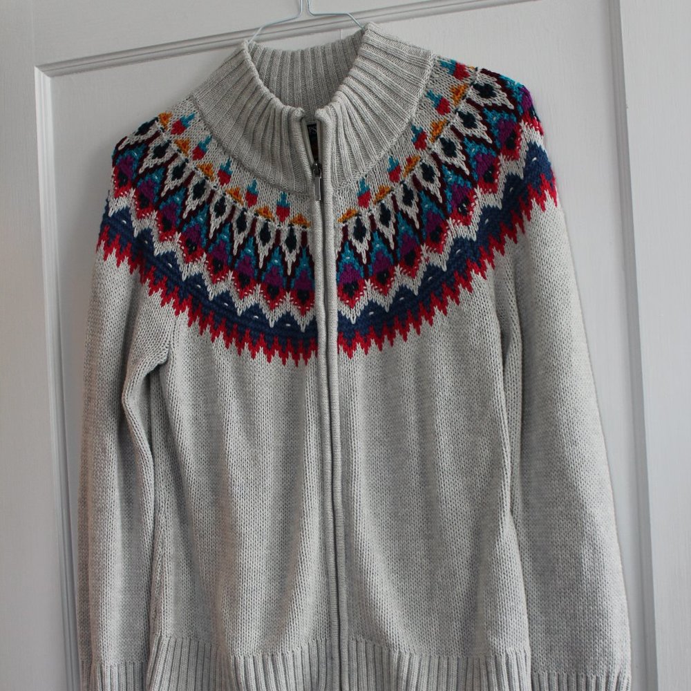 Chaps Sweater with Rainbow Pattern